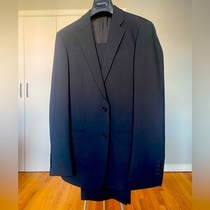 Formal black suit in perfect condition, worn only twice looks like new